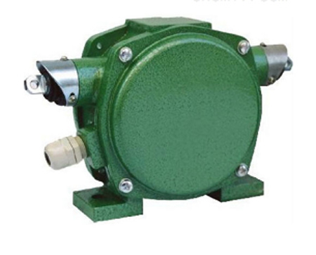 兩級跑偏開關(guān)PJZY-400-B、兩極跑偏開關(guān)XLPP-D-20-45價(jià)格
