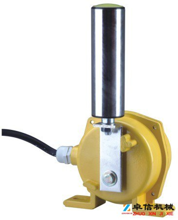 思達(dá)提升機(jī)用380V兩級跑偏開關(guān)SBP-12-30、體積小HFKRT1-12-30兩極跑偏開關(guān)價(jià)格