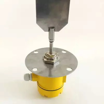 旋轉(zhuǎn)式堵煤開關(guān)SBNZX-150A、造紙廠塊狀物檢測料位開關(guān)RF961G-M22廠家