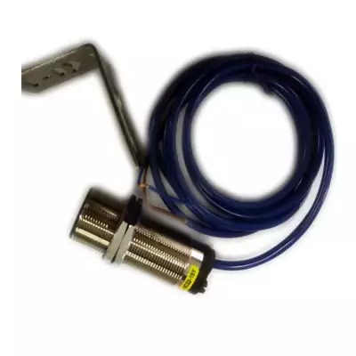 SS2-220V-B-1提升機(jī)速度開關(guān)、SSS-HL速度傳感器安裝在被傳動軸旁廠家